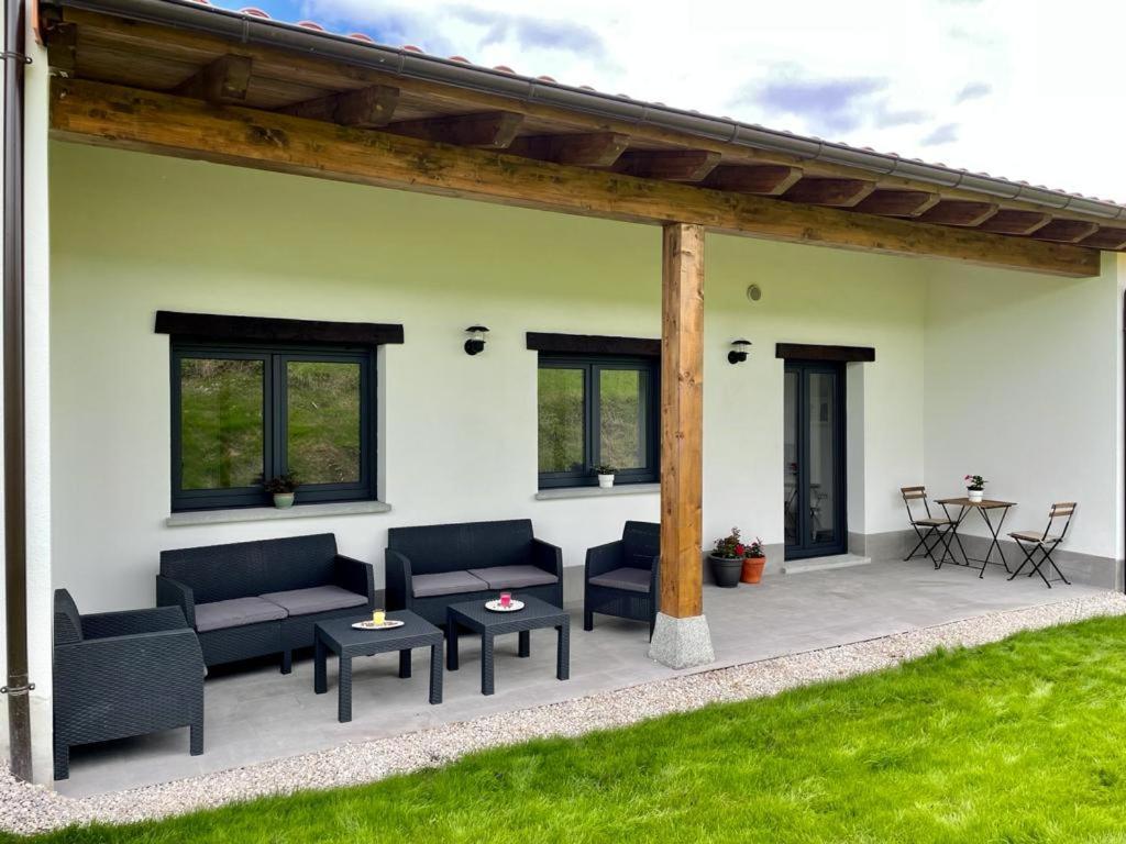 Apartamentos Los Manzanos Ribadesella Bagian luar foto